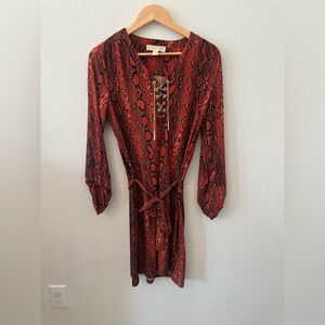 Michael Kors Sz M womens Orange Snake Print gold chain mini dress w tie waist